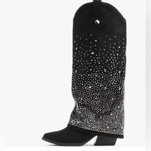 Soda Gilson Women’s pointed Toe Low Heel Pull on Boots